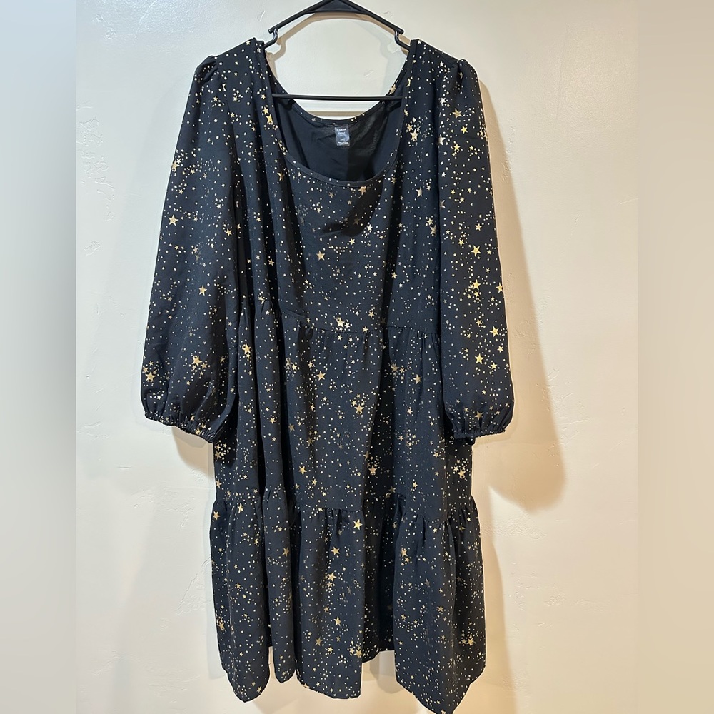Witchy Black Star Dress // Midi Length Dress // Casual Dress